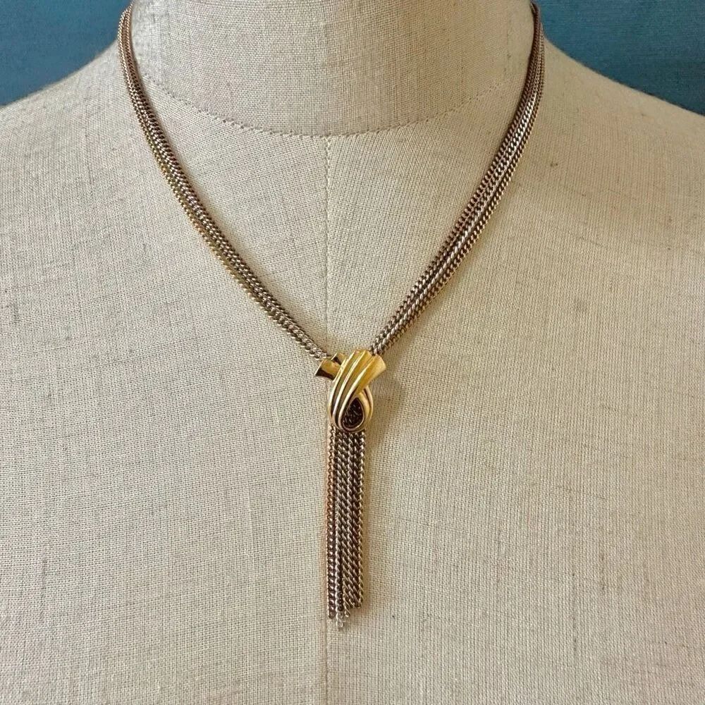 Avon vintage tri color tassel necklace